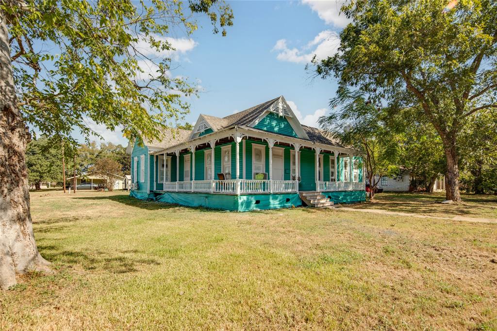 610 W Davis Street, Hearne, Texas image 4