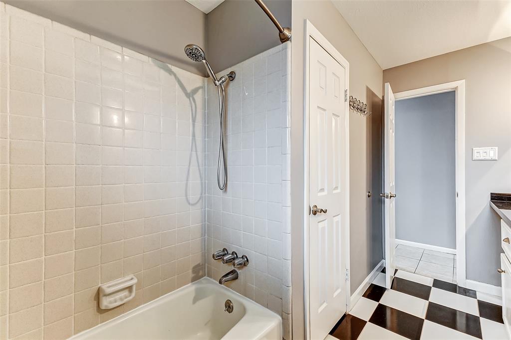 810 S Kaufman Drive, Deer Park, Texas image 14