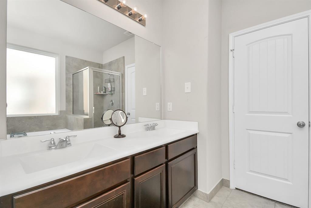 3519 Rossini Drive, Katy, Texas image 21