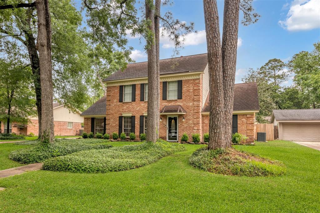 2015 River Falls Drive, Houston, Texas image 2