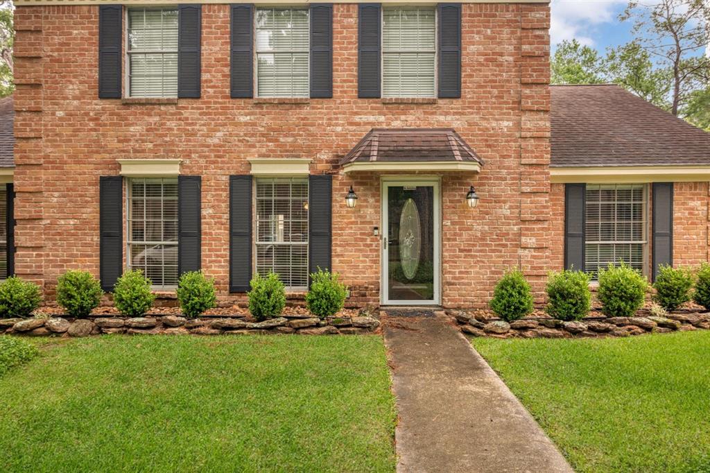2015 River Falls Drive, Houston, Texas image 4