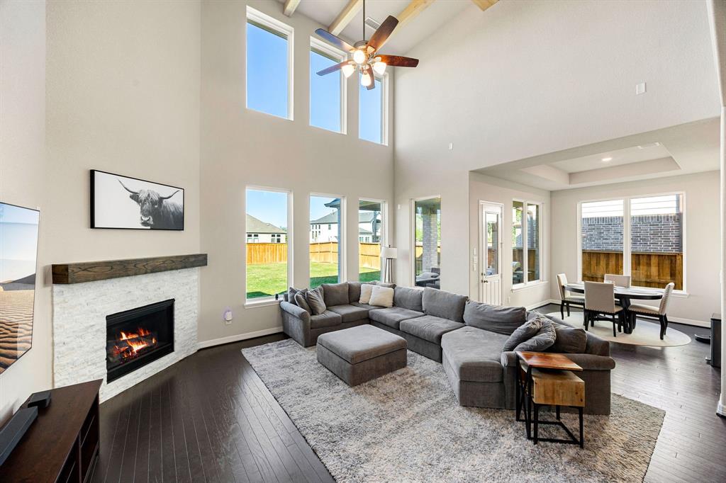 27114 Davis Hill Lane