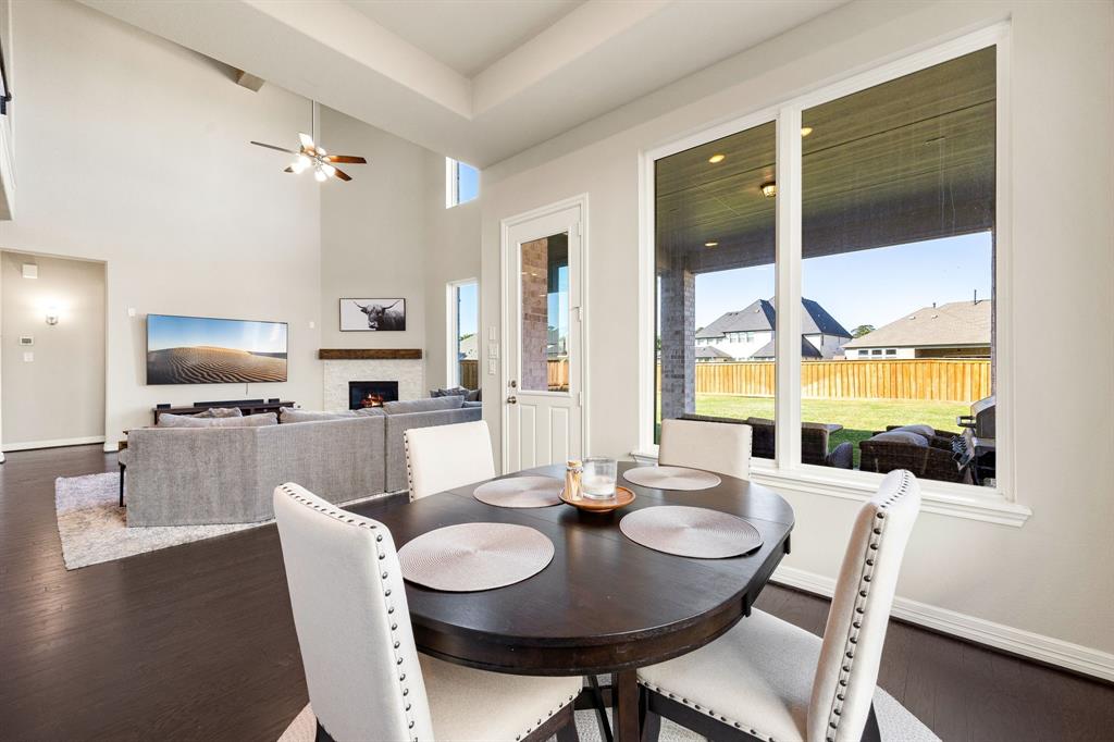 27114 Davis Hill Lane