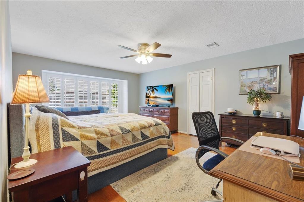 16003 Brook Forest Drive, Houston, Texas image 20