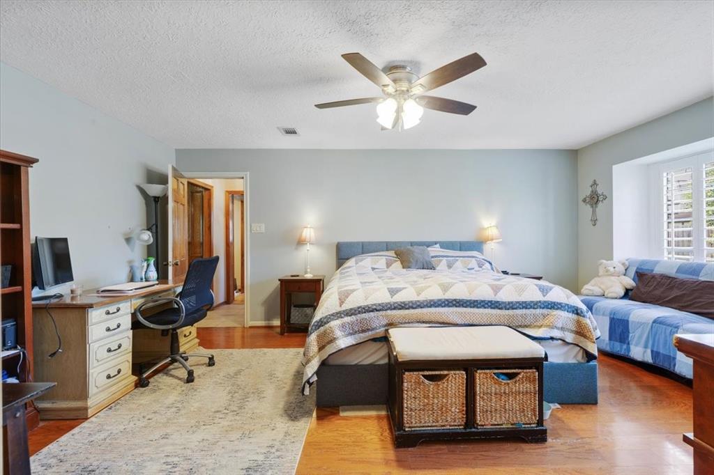 16003 Brook Forest Drive, Houston, Texas image 21