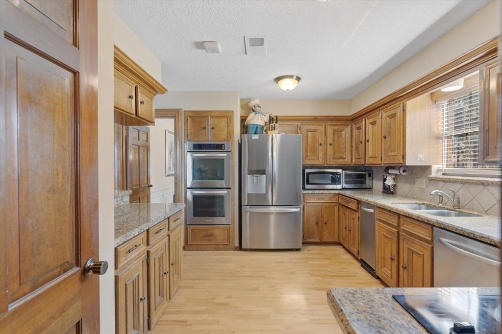 16003 Brook Forest Drive, Houston, Texas image 14
