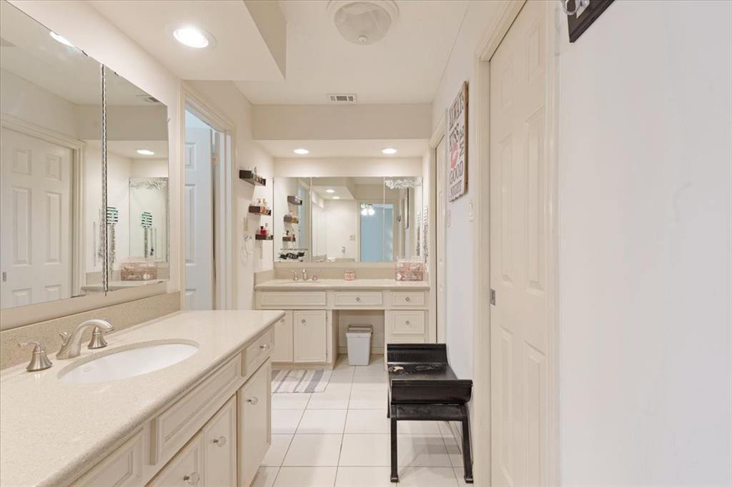 16003 Brook Forest Drive, Houston, Texas image 22