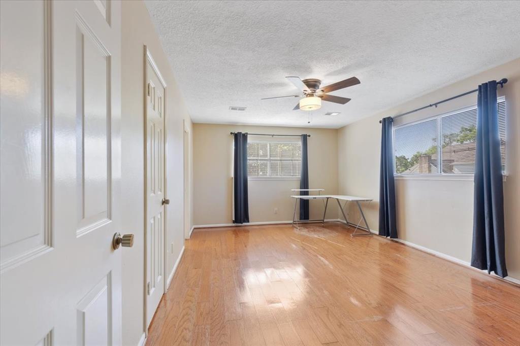 16003 Brook Forest Drive, Houston, Texas image 26