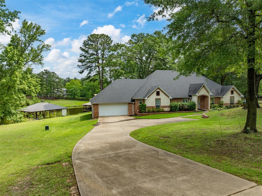 23196 J E B Circle, Frankston, Texas image 2