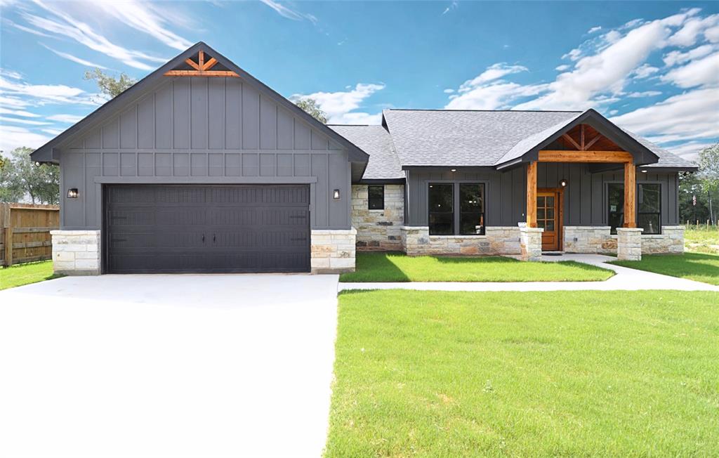24994 Armagh Street, Hempstead, Texas image 1