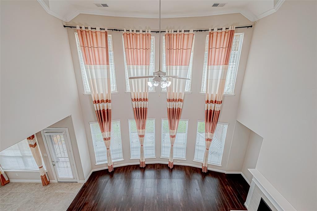 25719 Oakwood Knoll Drive, Katy, Texas image 18