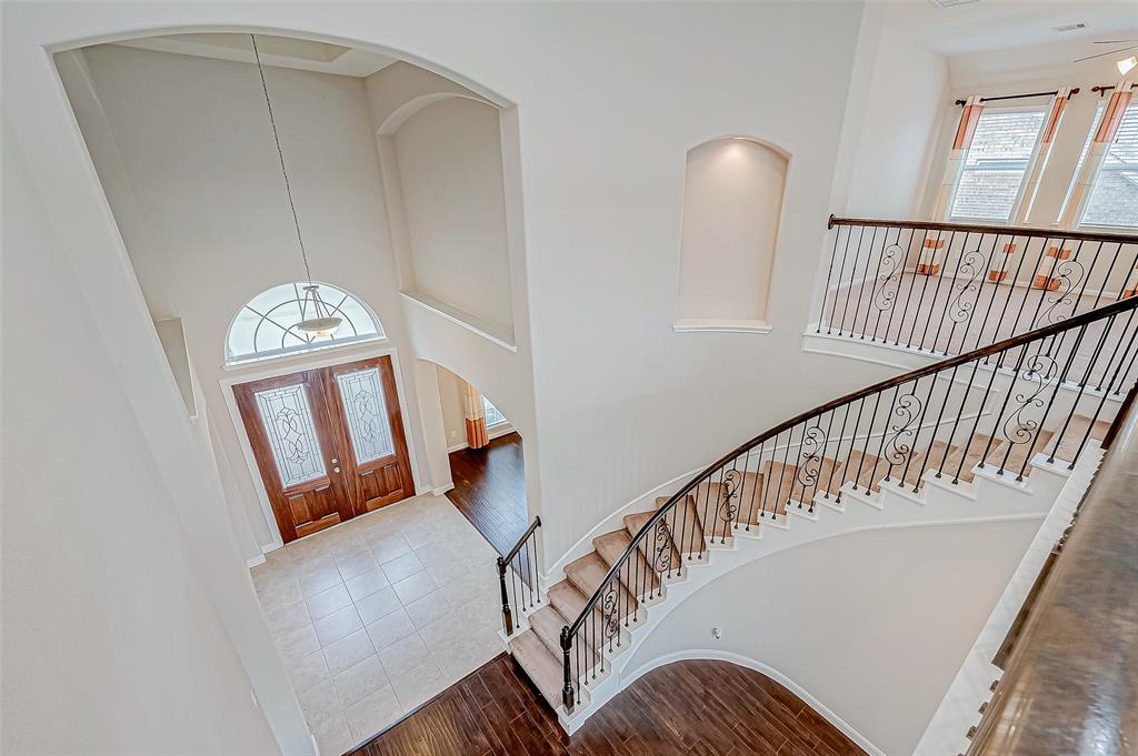 25719 Oakwood Knoll Drive, Katy, Texas image 16