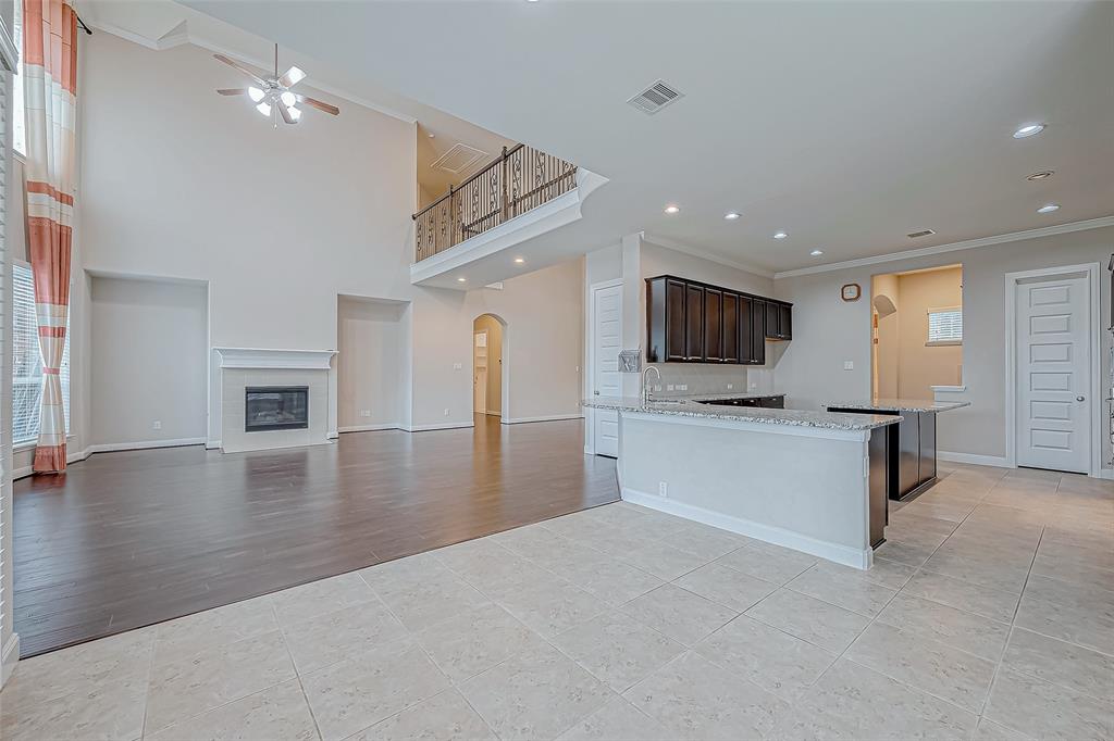 25719 Oakwood Knoll Drive, Katy, Texas image 23