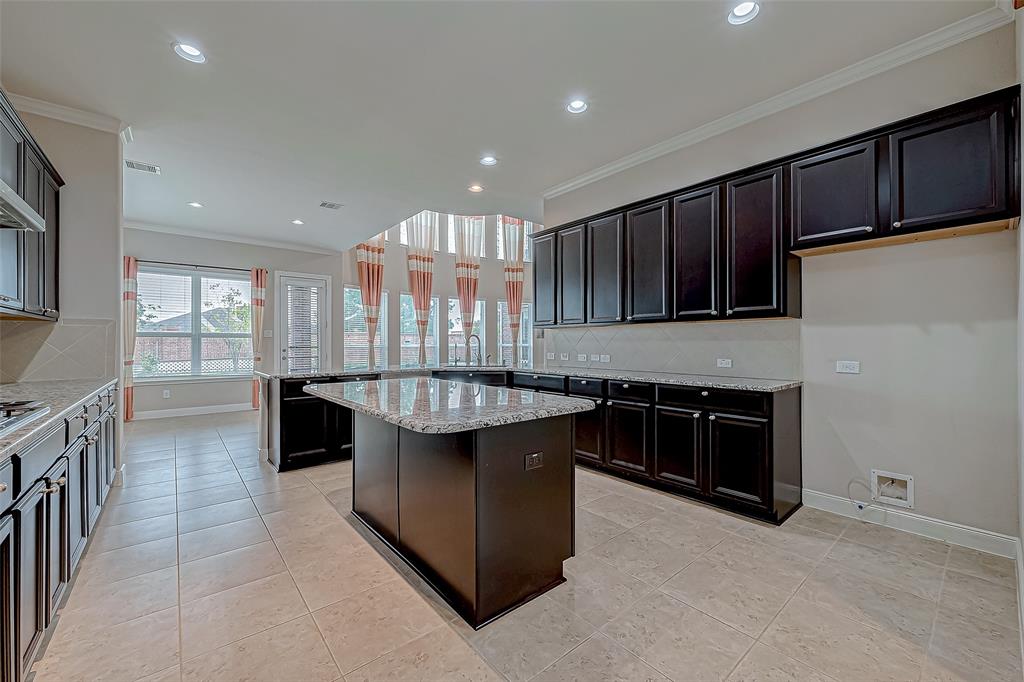 25719 Oakwood Knoll Drive, Katy, Texas image 26