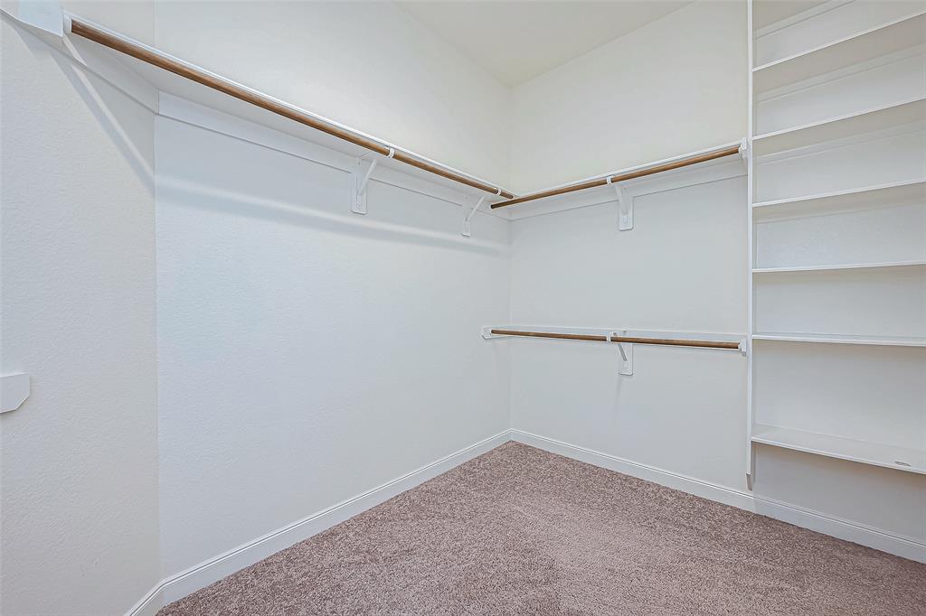 25719 Oakwood Knoll Drive, Katy, Texas image 36