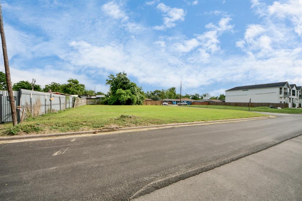 3109 Avernus Street, Houston, Texas image 7