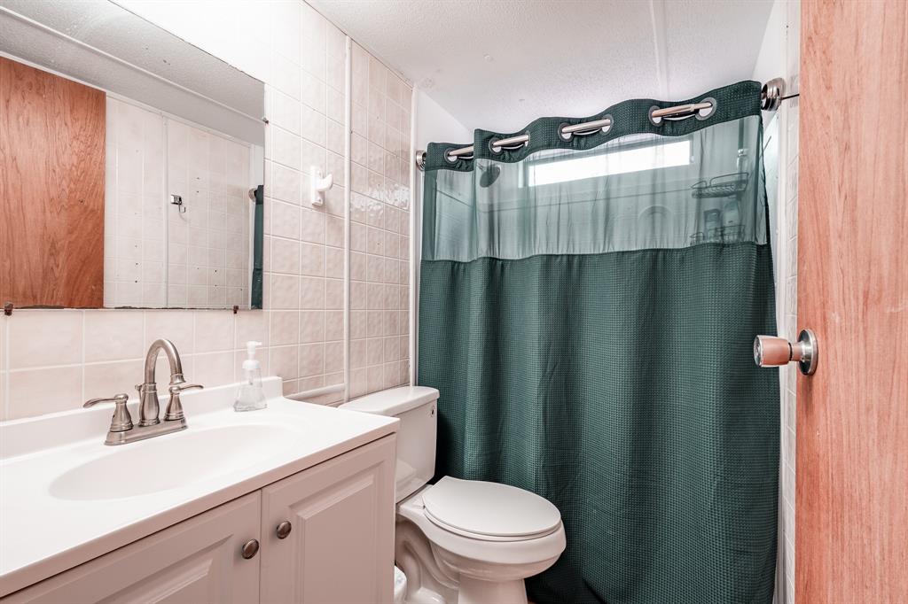 3196 Fsr 304w, Broaddus, Texas image 20