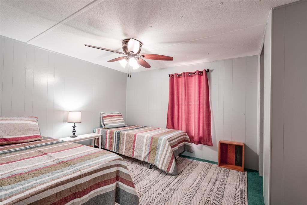 3196 Fsr 304w, Broaddus, Texas image 18