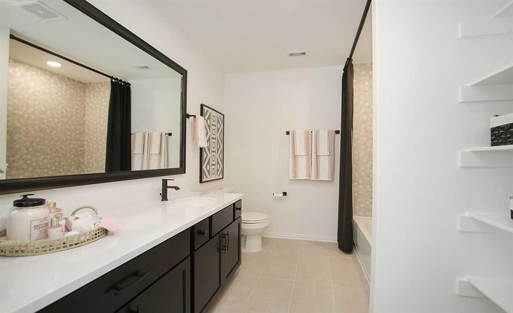 2138 Villa Clara Drive, Friendswood, Texas image 10