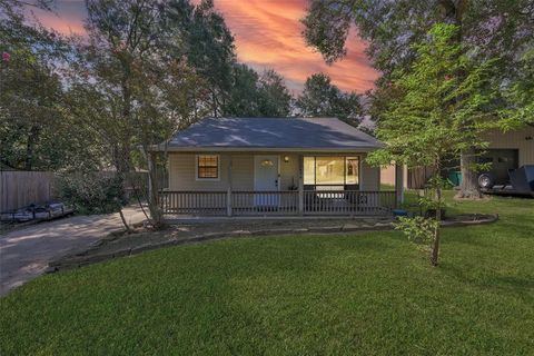 A home in Conroe