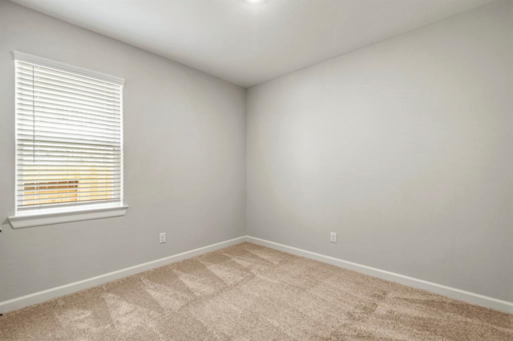15667 Honey Cove Drive, Conroe, Texas image 17