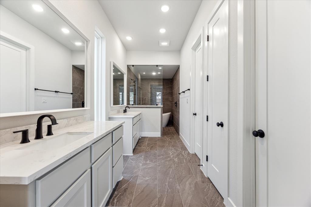 4522 Brazos Shores Drive, Sugar Land, Texas image 14