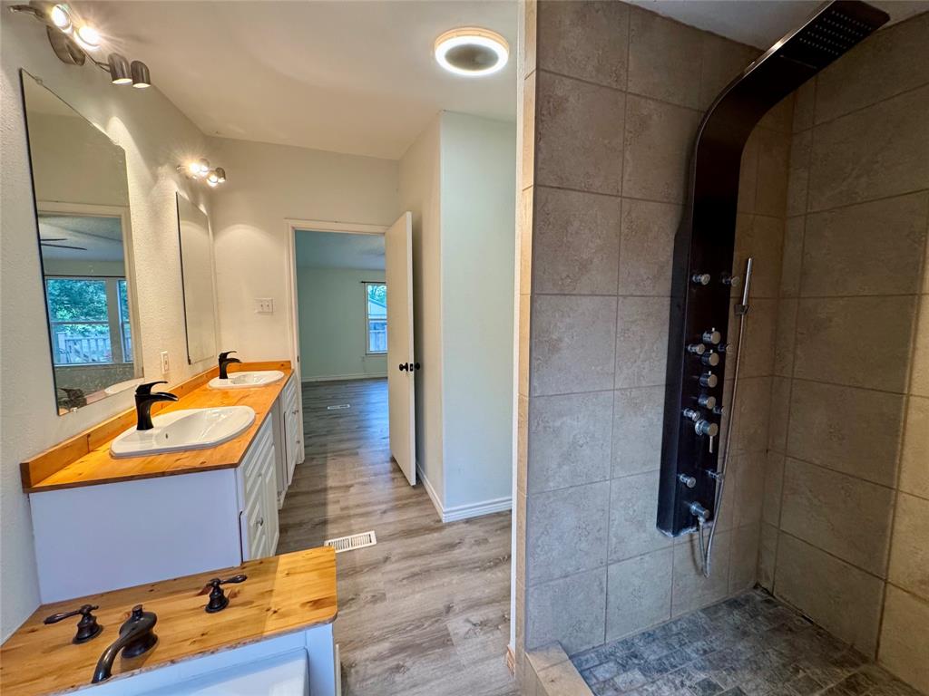 170 West Creek Crk, Trinity, Texas image 14