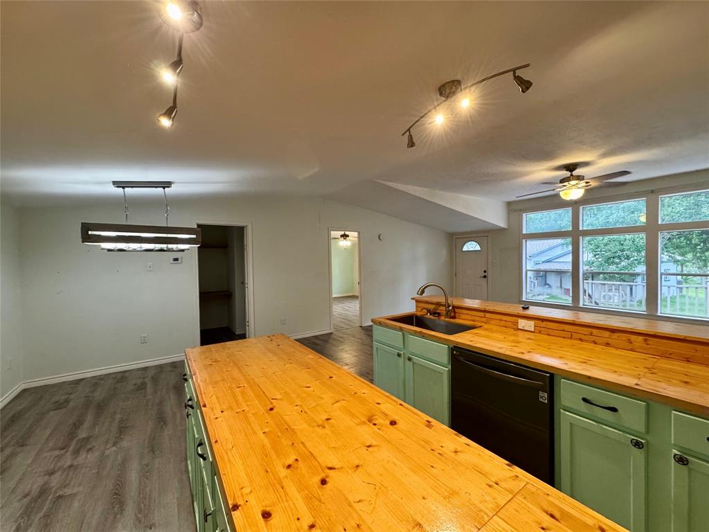 170 West Creek Crk, Trinity, Texas image 7