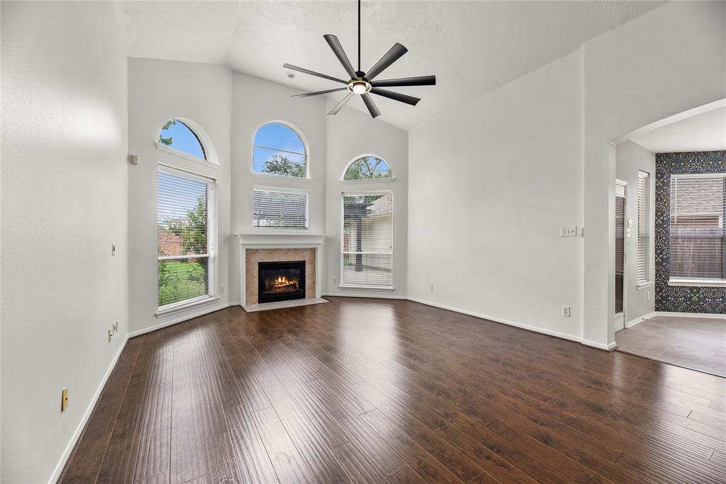 6218 Surfside Lane, Missouri City, Texas image 13