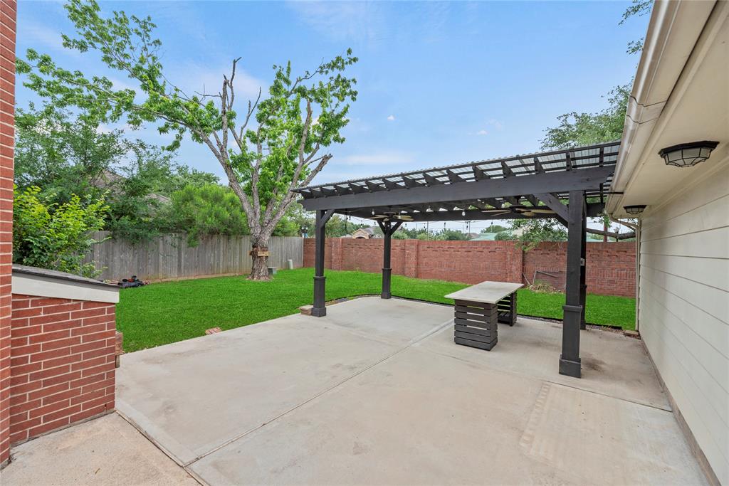 6218 Surfside Lane, Missouri City, Texas image 34
