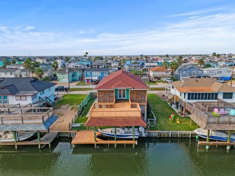 A home in Bayou Vista