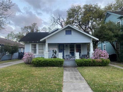 Photo of 838 Key Street, Houston, TX 77009 (MLS # 28511616)