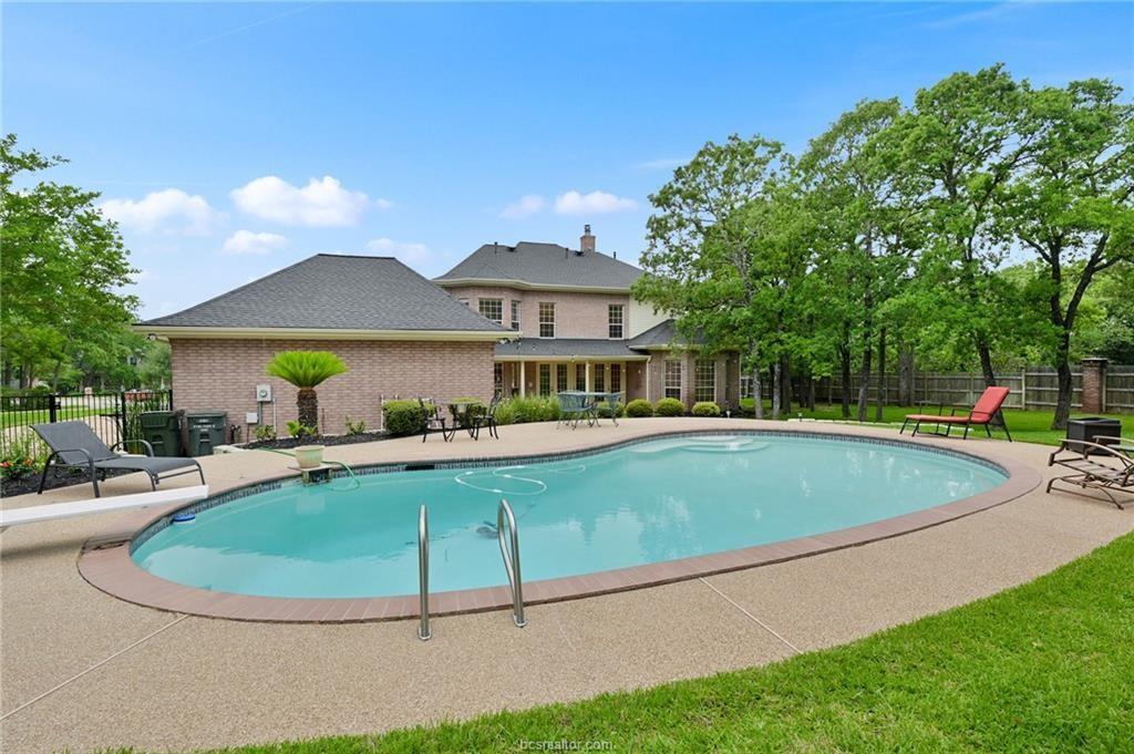 4304 Hyde Park Lane, Bryan, Texas image 23