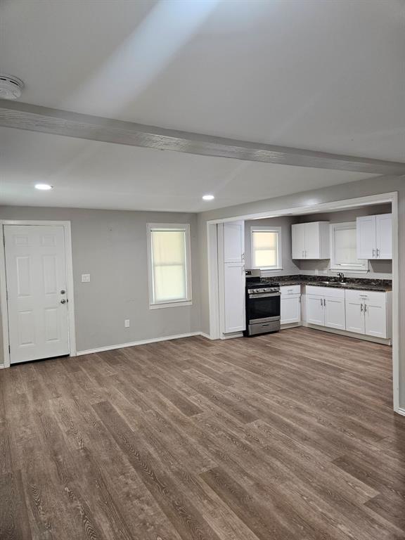2311 Avenue C, Nederland, Texas image 4