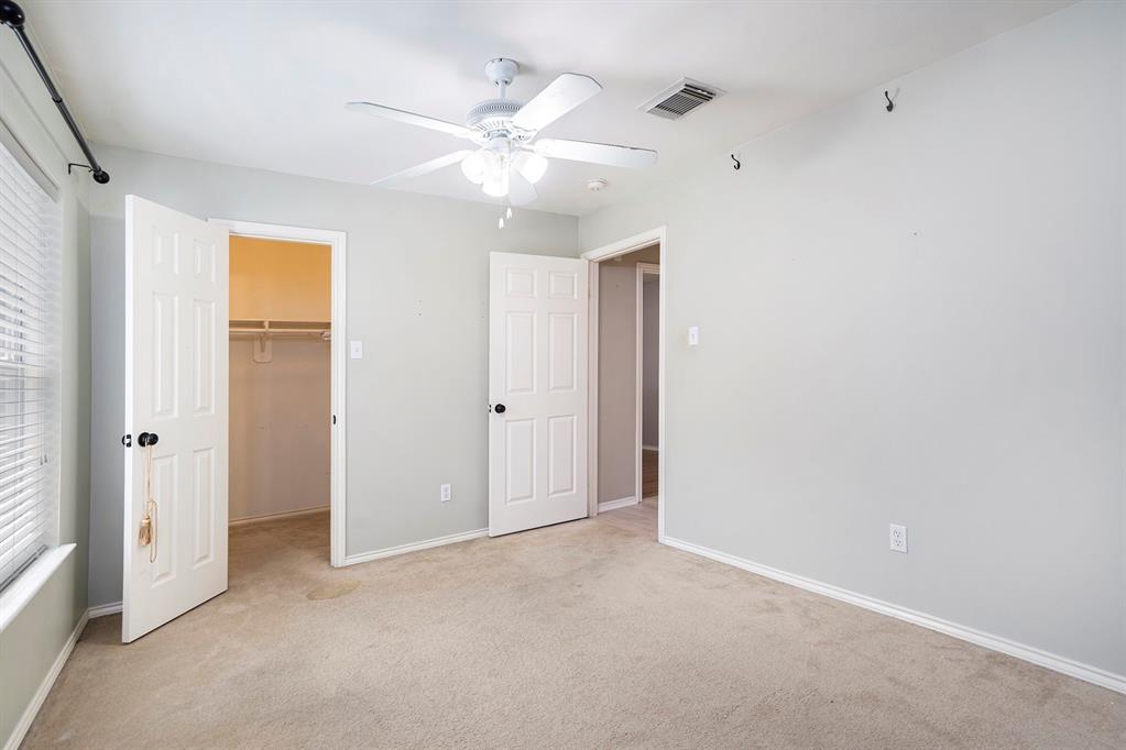 26854 Manor Falls Drive, Kingwood, Texas image 20