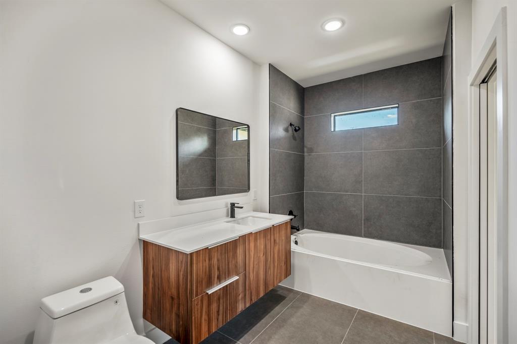 10728 Twin Oak Dr Dr, Conroe, Texas image 22