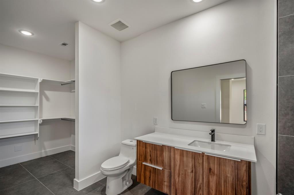 10728 Twin Oak Dr Dr, Conroe, Texas image 20