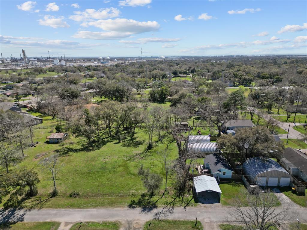 Amato Street, La Marque, Texas image 13