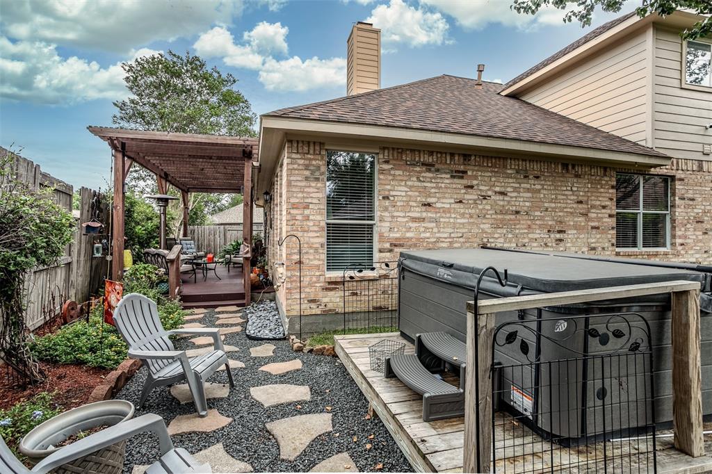 4007 Applerock Drive, Baytown, Texas image 37