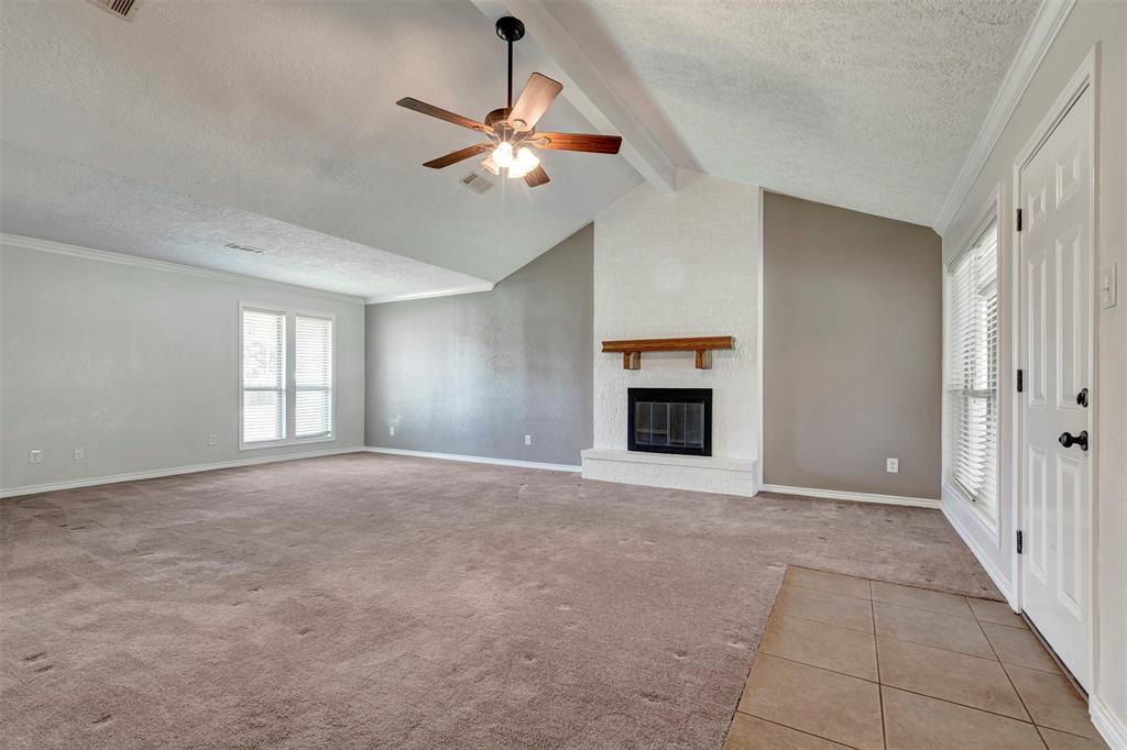 1313 Bonnieville Drive