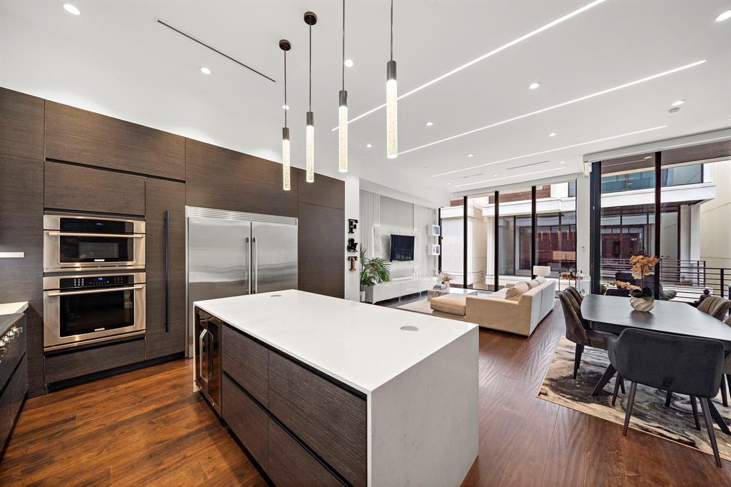 819 W 24th Street #C, Houston, Texas image 1