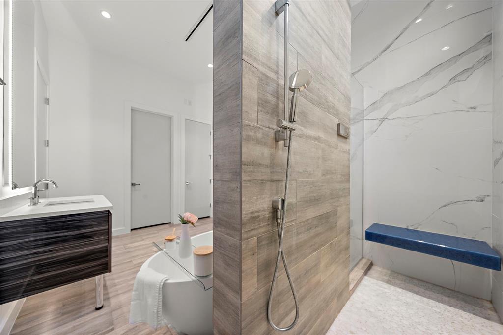 819 W 24th Street #C, Houston, Texas image 35