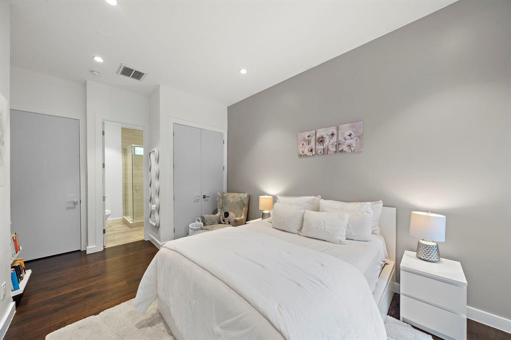 819 W 24th Street #C, Houston, Texas image 25