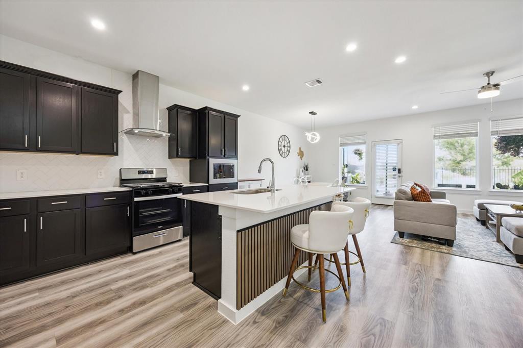 3215 Creston Gate Drive