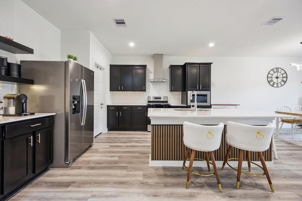 3215 Creston Gate Drive