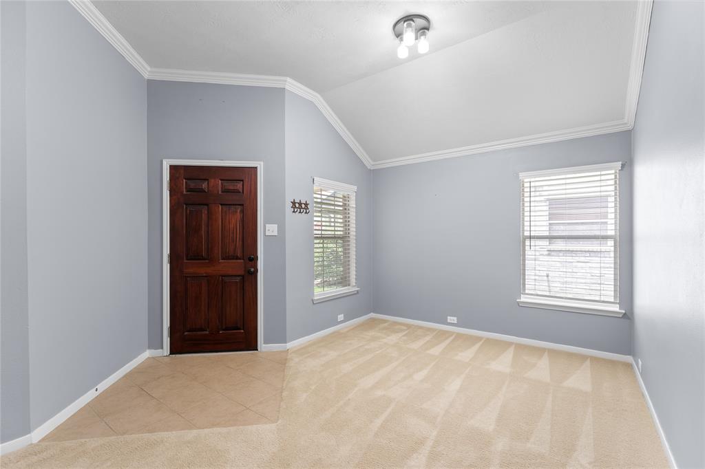 18918 Cluster Oaks Drive