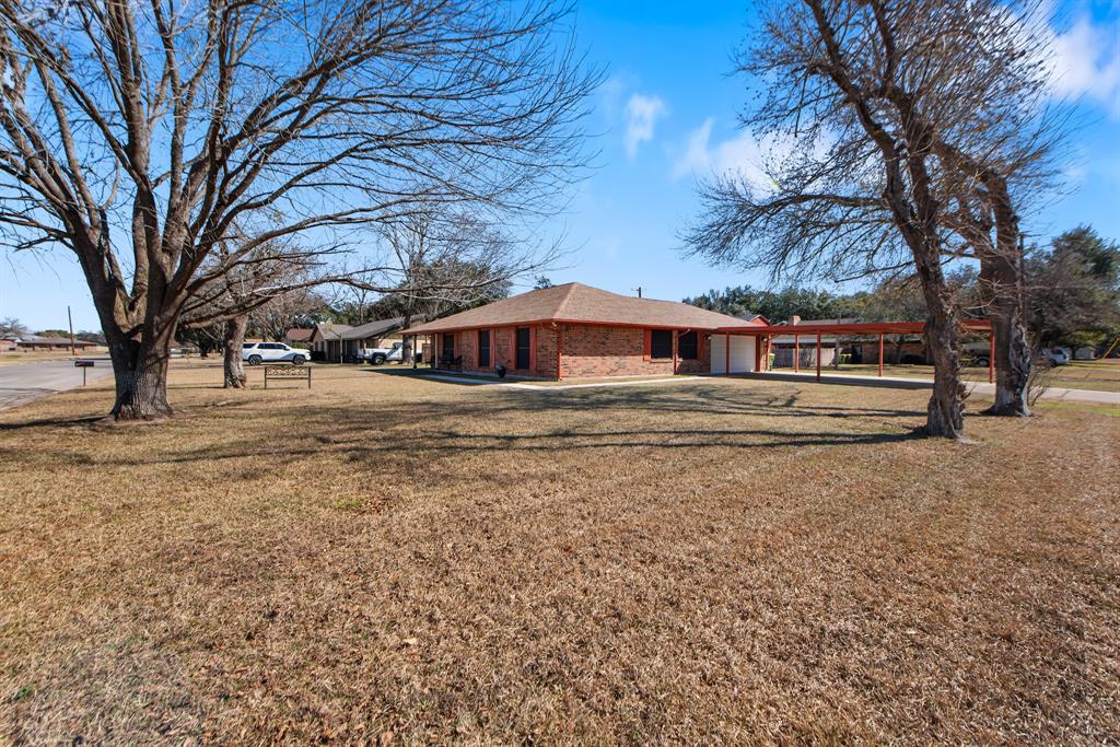 1109 Wheelock Street, Hearne, Texas image 21