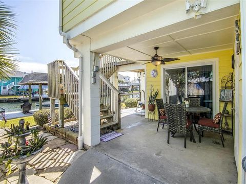 A home in Bayou Vista