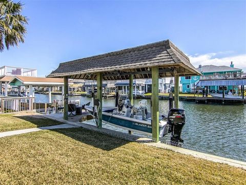 A home in Bayou Vista