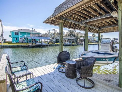 A home in Bayou Vista